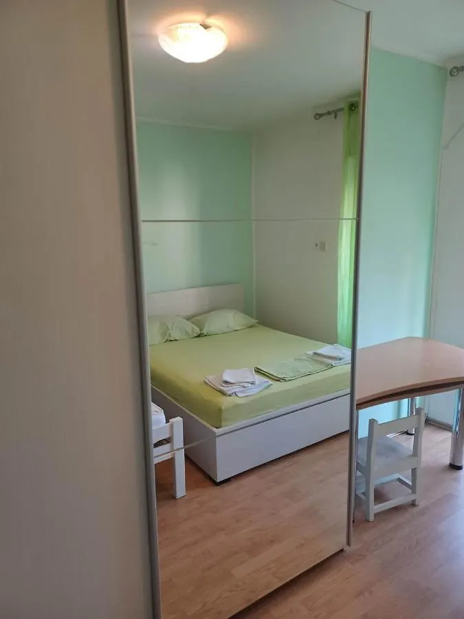 Niksa Apartment Rijeka Croatia